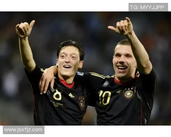 德国足球明星秃顶现象揭秘：从球场到时尚的转变与影响